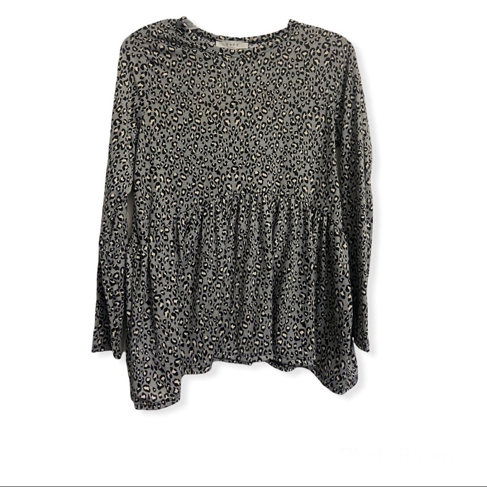 Grey Cheetah Print Ling Sleeves Shirt Size Small